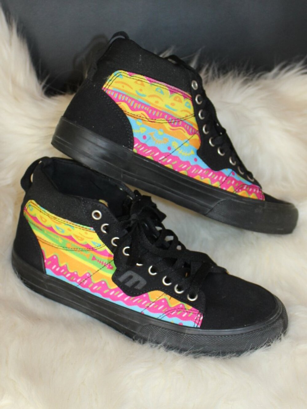 Etnies high black lace multi color sides shoes unisex size Men 6/ Wm 7.5